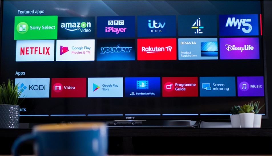 smart features and different apps supported with smart tv