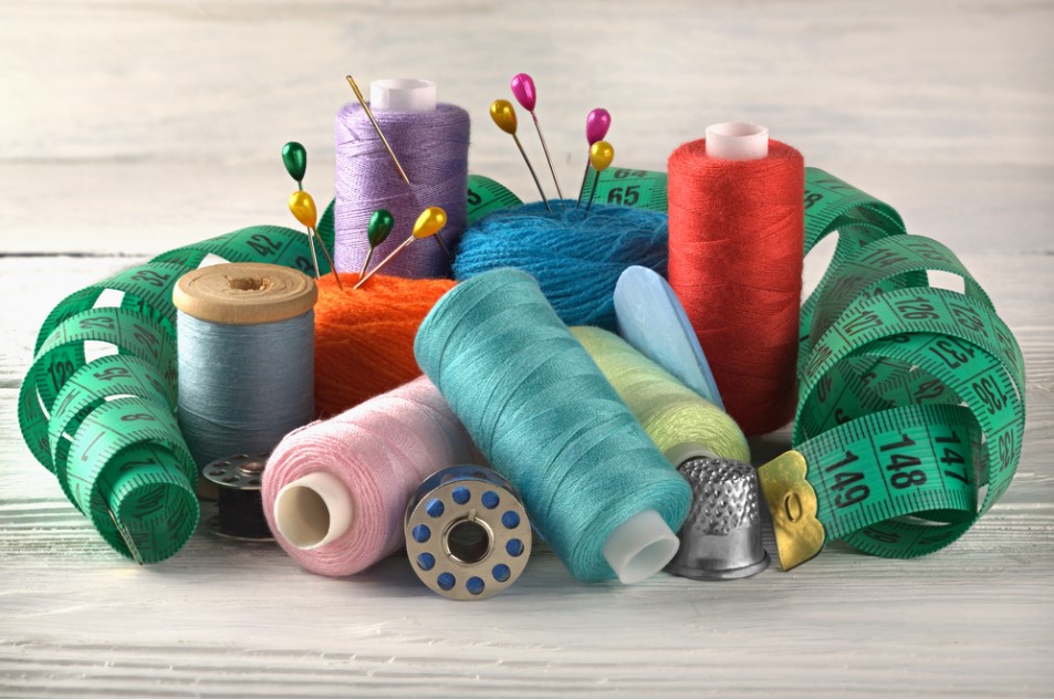 types of sewing threads