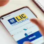 lic official website opened on a smartphone on a desk