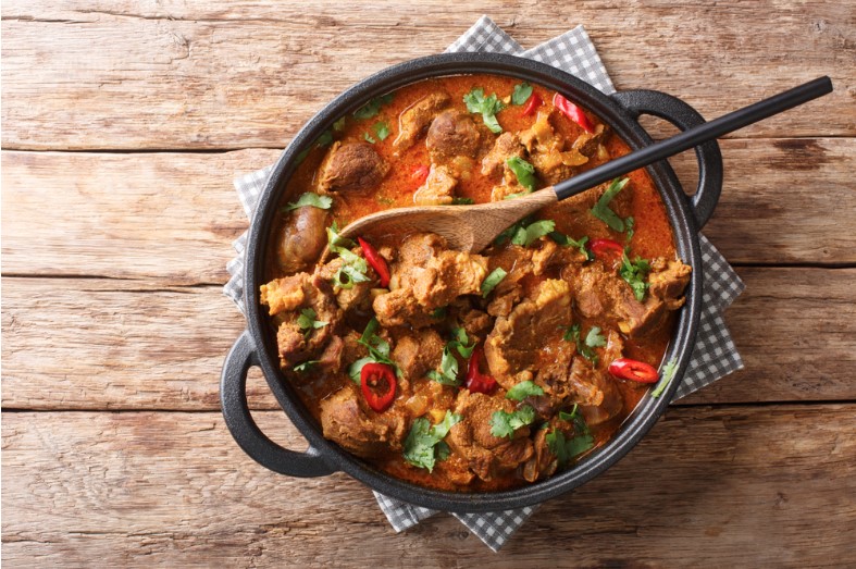 rogan josh with spices and gravy