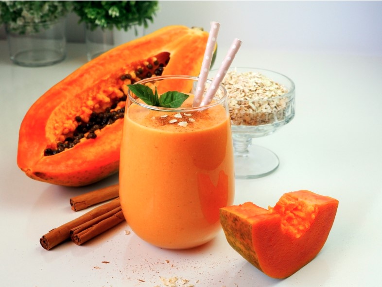 smoothies made from papaya pulp