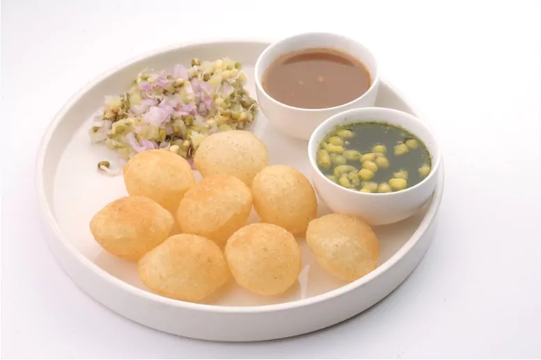 moong sprouts pani puri