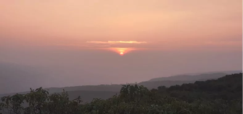 sunrise at wilson point mahabaleshwar maharashtra