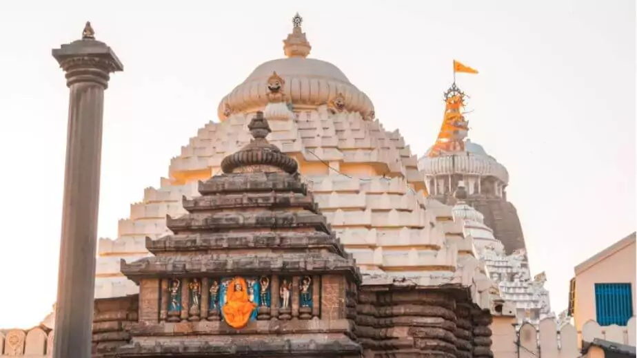 lord jagannath temple in puri odisha