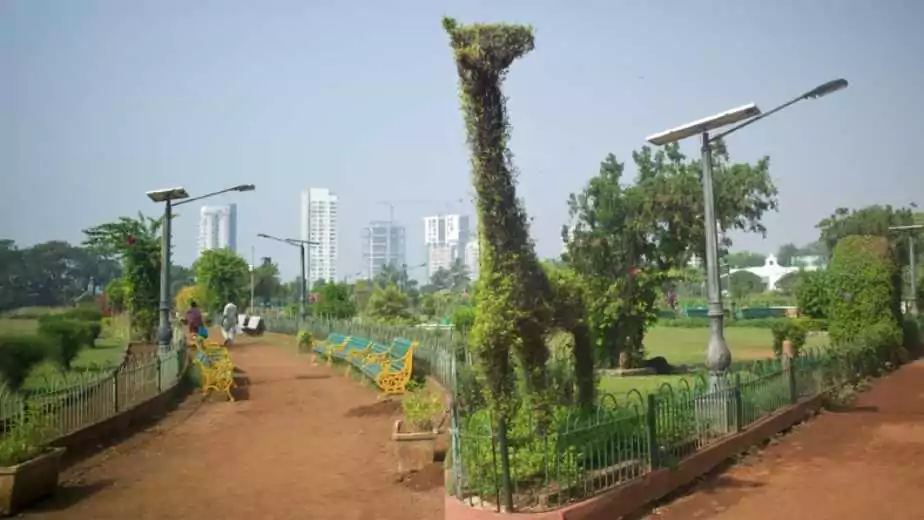 hanging gardens of mumbai